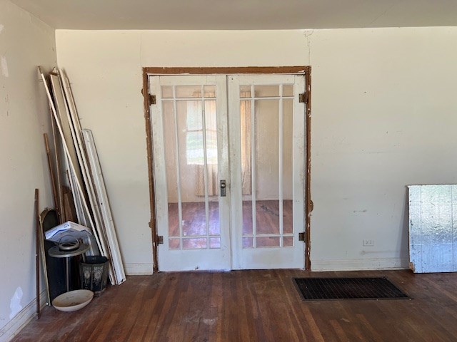 1421 S High Street Brady TX 76825