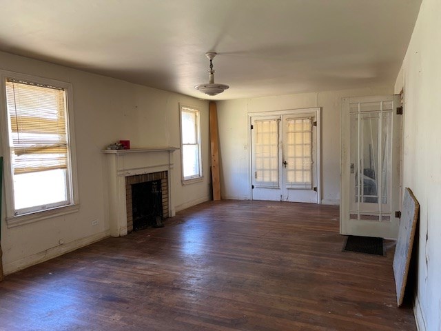 1421 S High Street Brady TX 76825