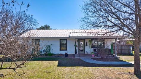 1209 Loving Mason TX 76856