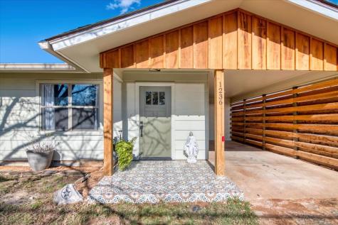 1236 Martin Street Mason TX 76856