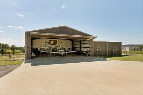 2881 S Aviation Loop Fredericksburg TX 78624