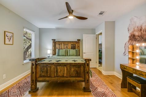 878 Ranch Road 2766 Johnson City TX 78636