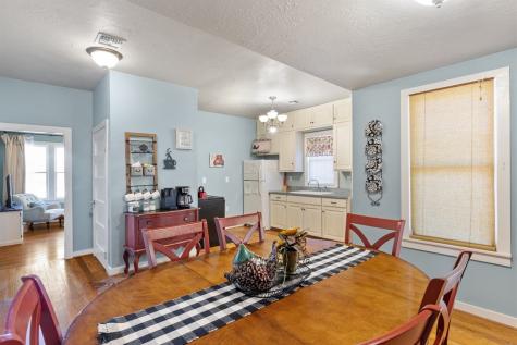 209 S Elk Street Fredericksburg TX 78624