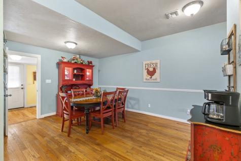 209 S Elk Street Fredericksburg TX 78624