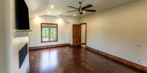 439 W Boot Ranch Ridge Fredericksburg TX 78624