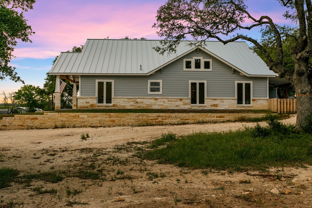 1312 Greenlawn Place Blanco TX 78606