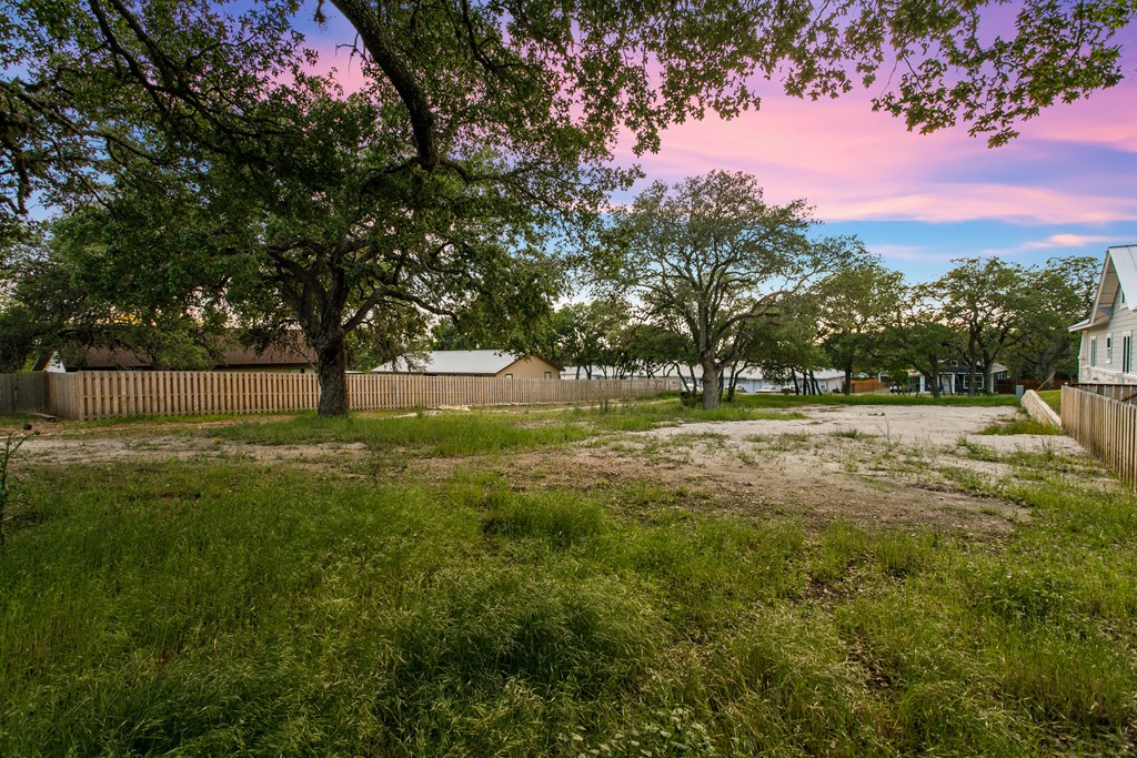 1312 Greenlawn Place Blanco TX 78606