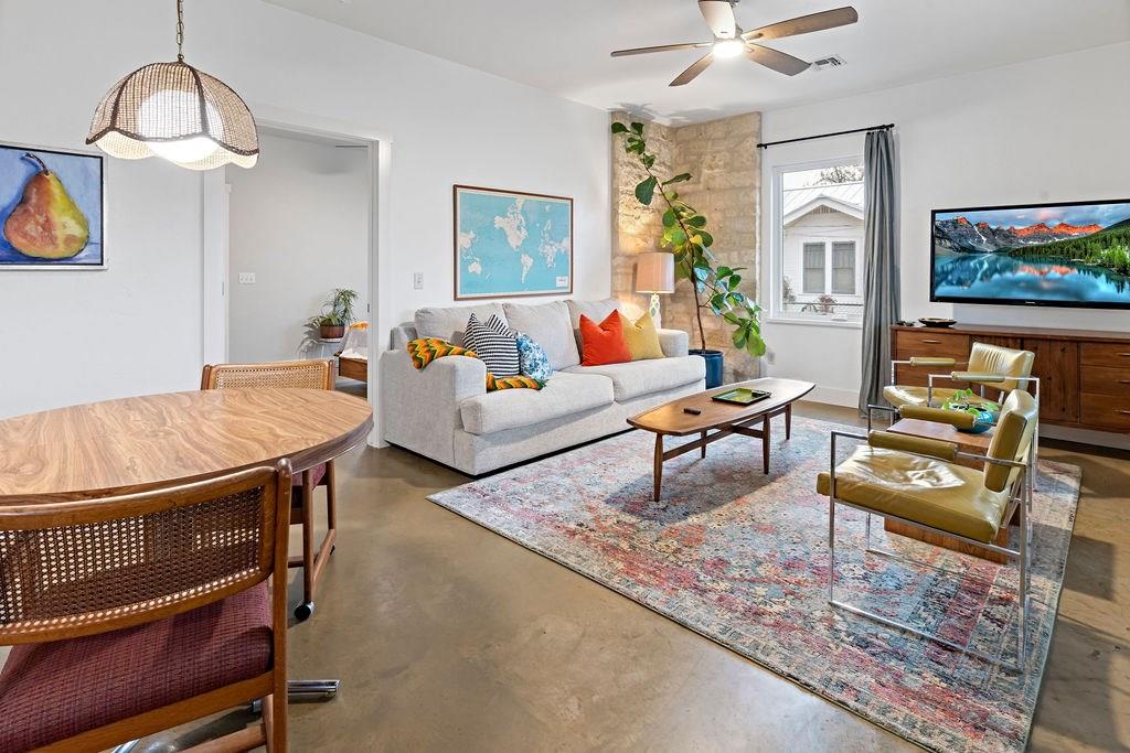 220 W College Street Fredericksburg TX 78624