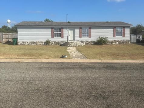 111 Village Lane Llano TX 78643