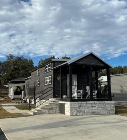 Unit 72 -- 5386 Ranch Road 1376 Fredericksburg TX 78624