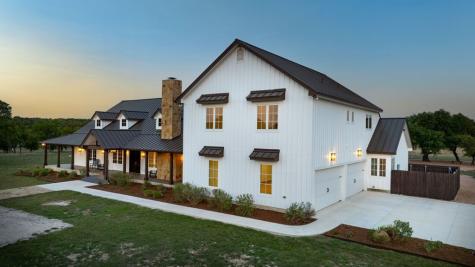 862 Grape Creek Road Fredericksburg TX 78624