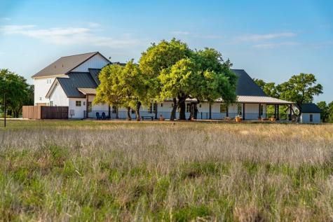 862 Grape Creek Road Fredericksburg TX 78624