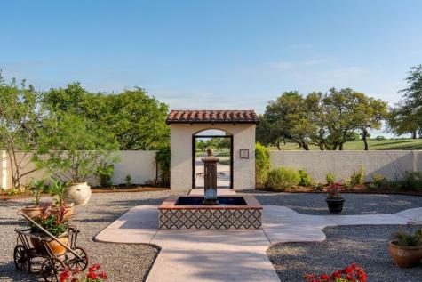 862 Grape Creek Road Fredericksburg TX 78624