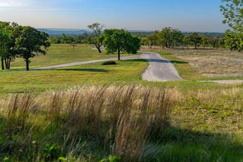 862 Grape Creek Road Fredericksburg TX 78624