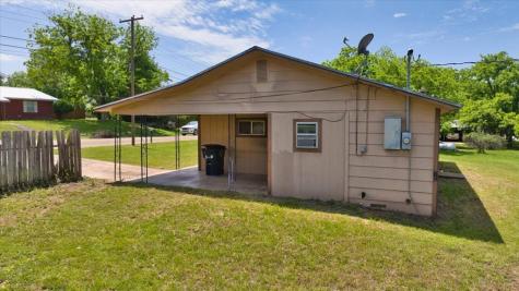 416 Wilson Avenue Mason TX 76856