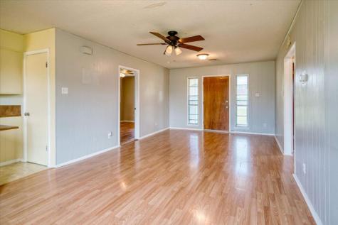 416 Wilson Avenue Mason TX 76856