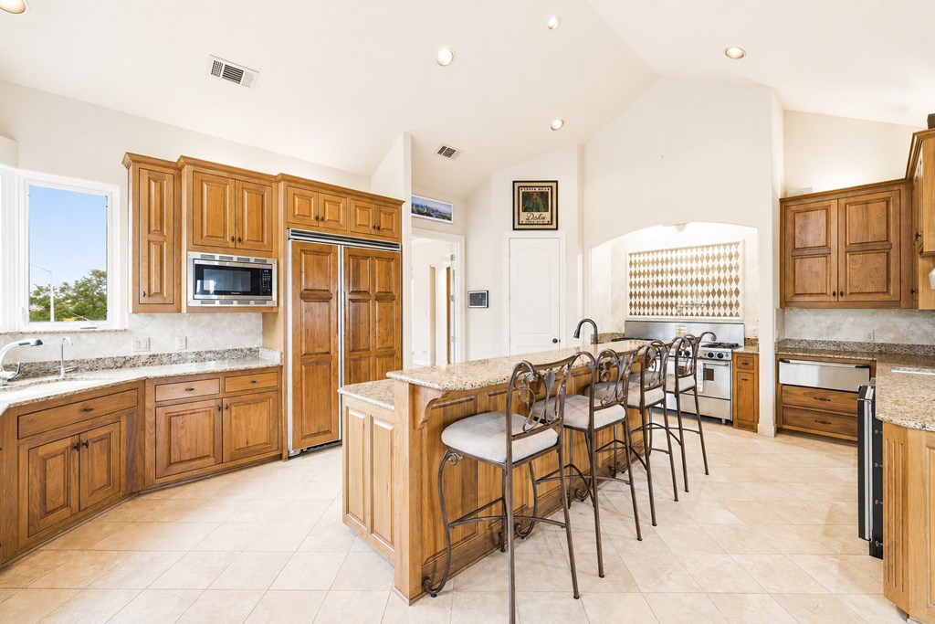 107 Deerwood Kerrville TX 78028