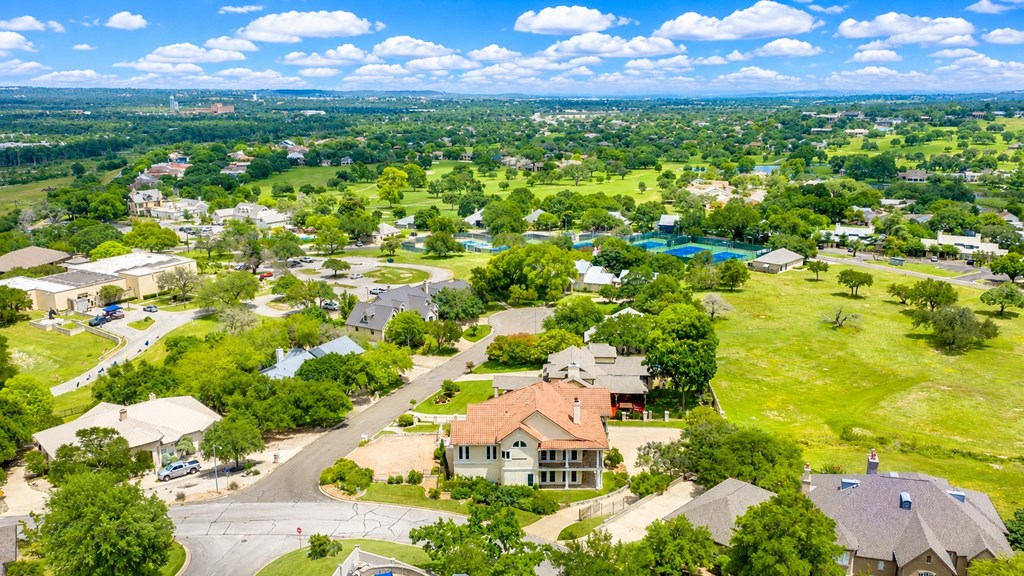 107 Deerwood Kerrville TX 78028