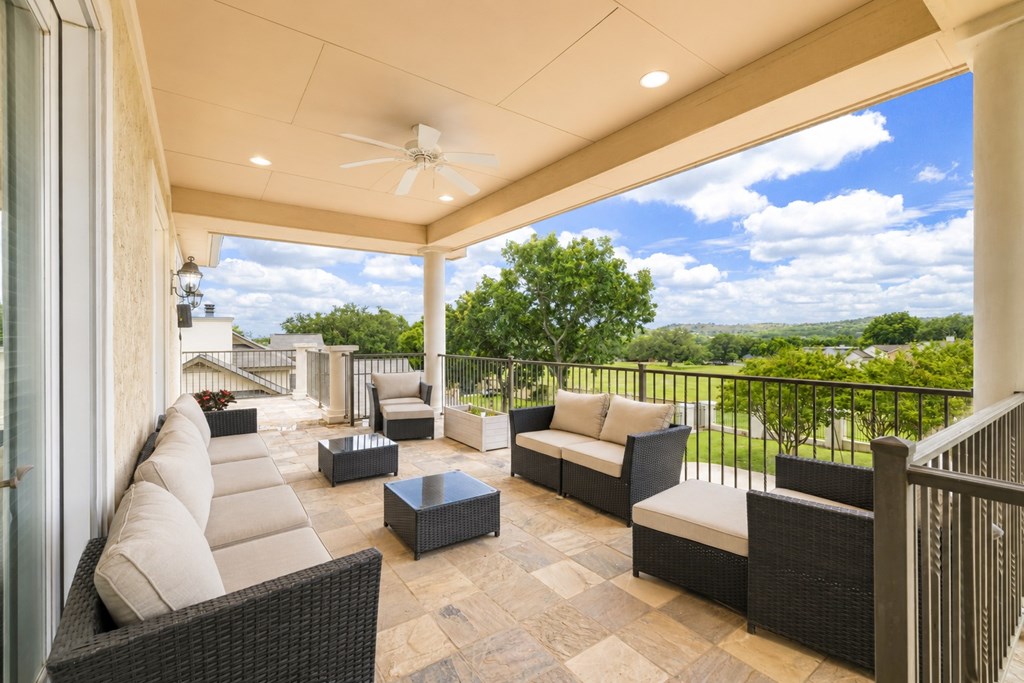107 Deerwood Kerrville TX 78028