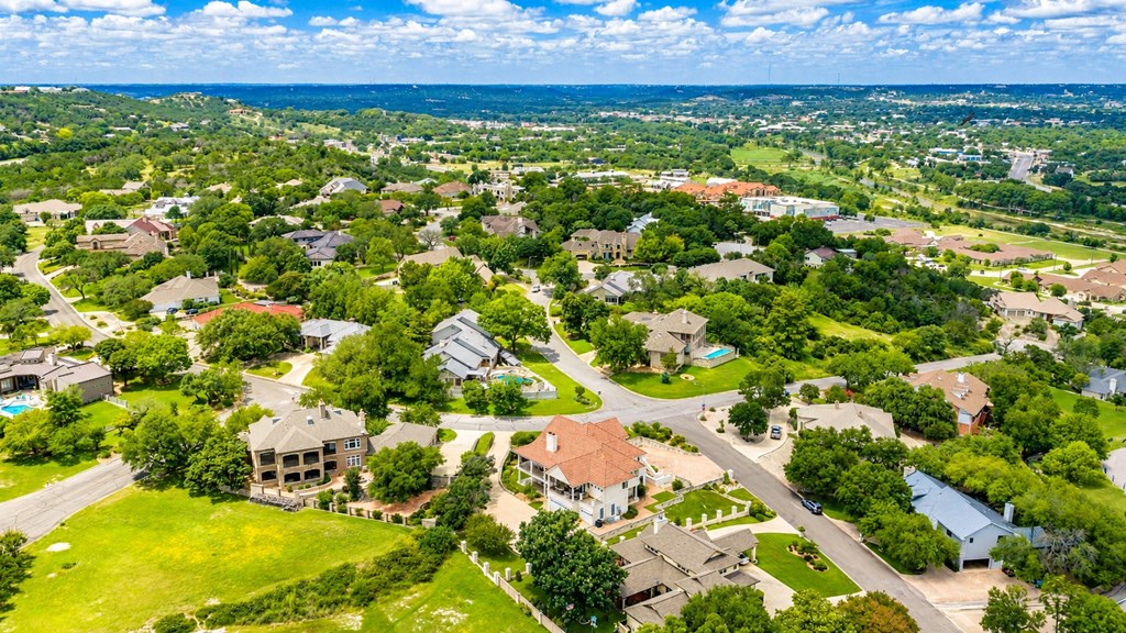 107 Deerwood Kerrville TX 78028