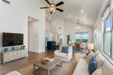 1025 Roanoke Lane Kerrville TX 78028