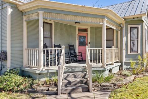 501 N Pine Street Fredericksburg TX 78624