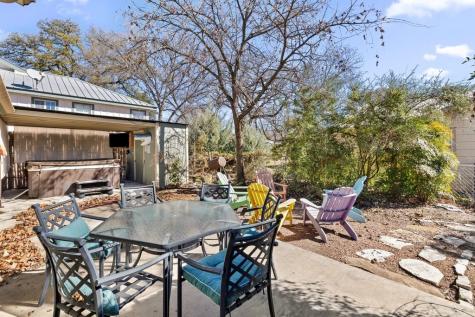 501 N Pine Street Fredericksburg TX 78624