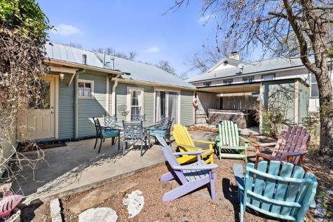 501 N Pine Street Fredericksburg TX 78624