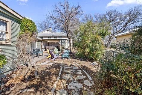 501 N Pine Street Fredericksburg TX 78624