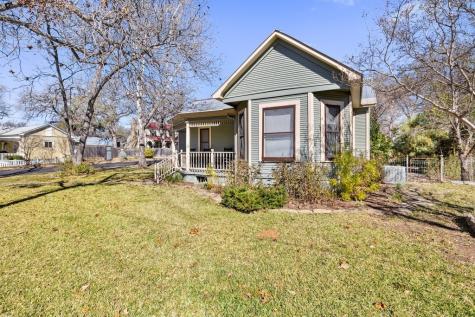 501 N Pine Street Fredericksburg TX 78624