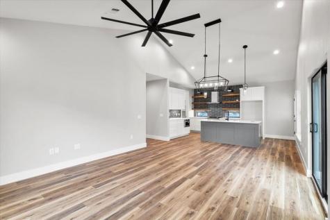 203 N Avenue J Johnson City TX 78636