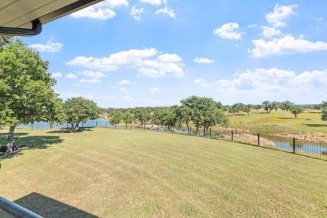 71 Granite Springs Drive Fredericksburg TX 79624