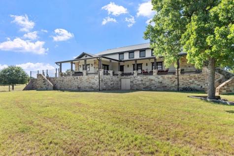 71 Granite Springs Drive Fredericksburg TX 79624