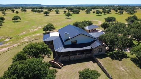 71 Granite Springs Drive Fredericksburg TX 79624