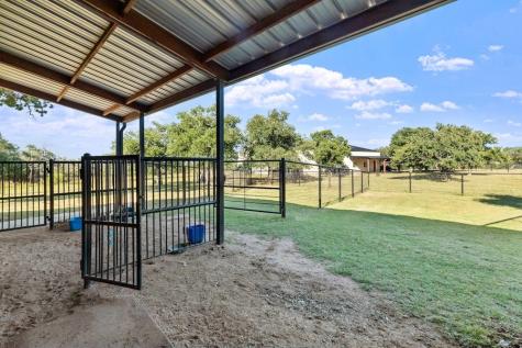 71 Granite Springs Drive Fredericksburg TX 79624