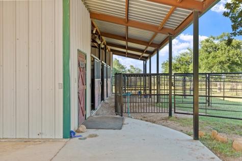 71 Granite Springs Drive Fredericksburg TX 79624