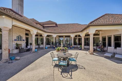 2121 Landmark Lane Kerrville TX 78028