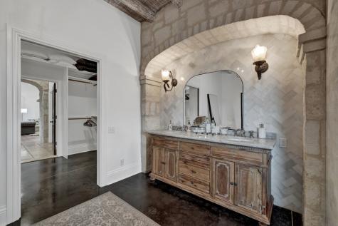 2975 Bear Creek Road Fredericksburg TX 78624