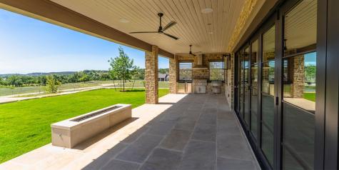 26 Lago Vista Drive Fredericksburg TX 78624