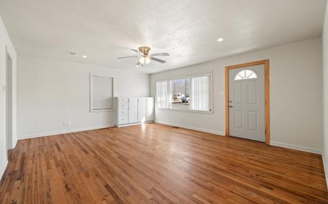 610 N Pine Street Fredericksburg TX 78624