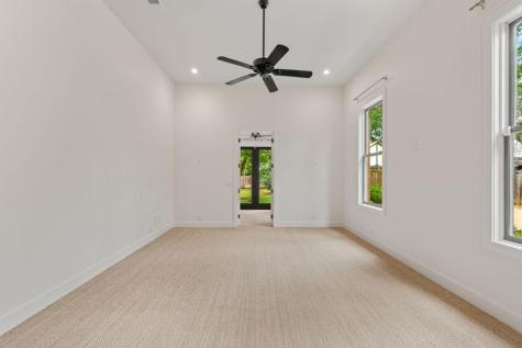509 W Austin Street Fredericksburg TX 78624