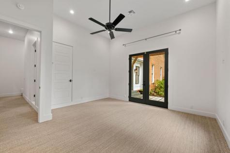 509 W Austin Street Fredericksburg TX 78624