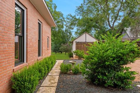 509 W Austin Street Fredericksburg TX 78624