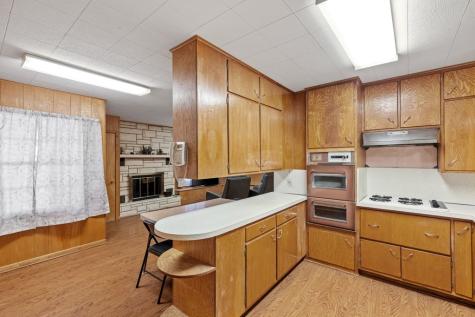 303 Walnut Street Fredericksburg TX 78624