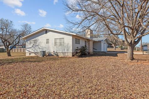 303 Walnut Street Fredericksburg TX 78624