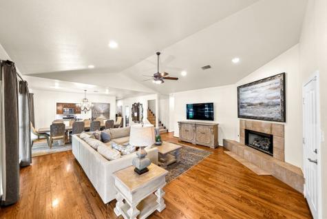 306 S Acorn Street Fredericksburg TX 78624