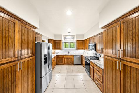 306 S Acorn Street Fredericksburg TX 78624