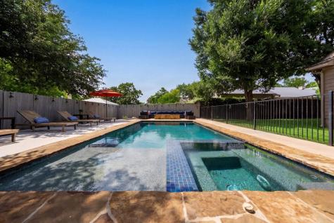 306 S Acorn Street Fredericksburg TX 78624