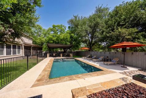 306 S Acorn Street Fredericksburg TX 78624