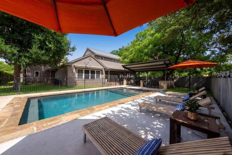306 S Acorn Street Fredericksburg TX 78624